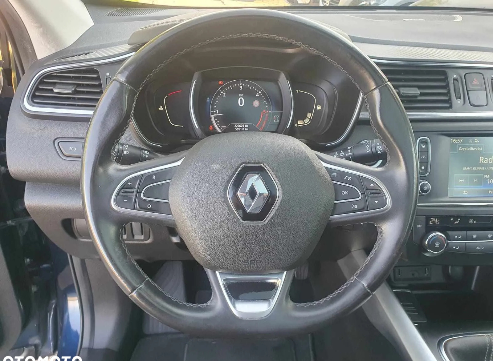 Renault Kadjar cena 59900 przebieg: 220089, rok produkcji 2015 z Kudowa-Zdrój małe 781
